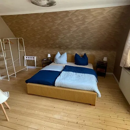 An Der Weinrebe In Mit Garten Holiday home