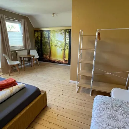 An Der Weinrebe In Mit Garten Holiday home